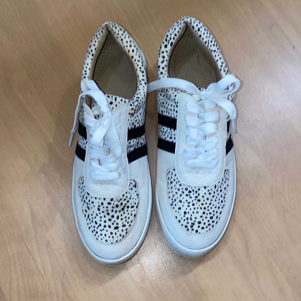 Casual Sneakers